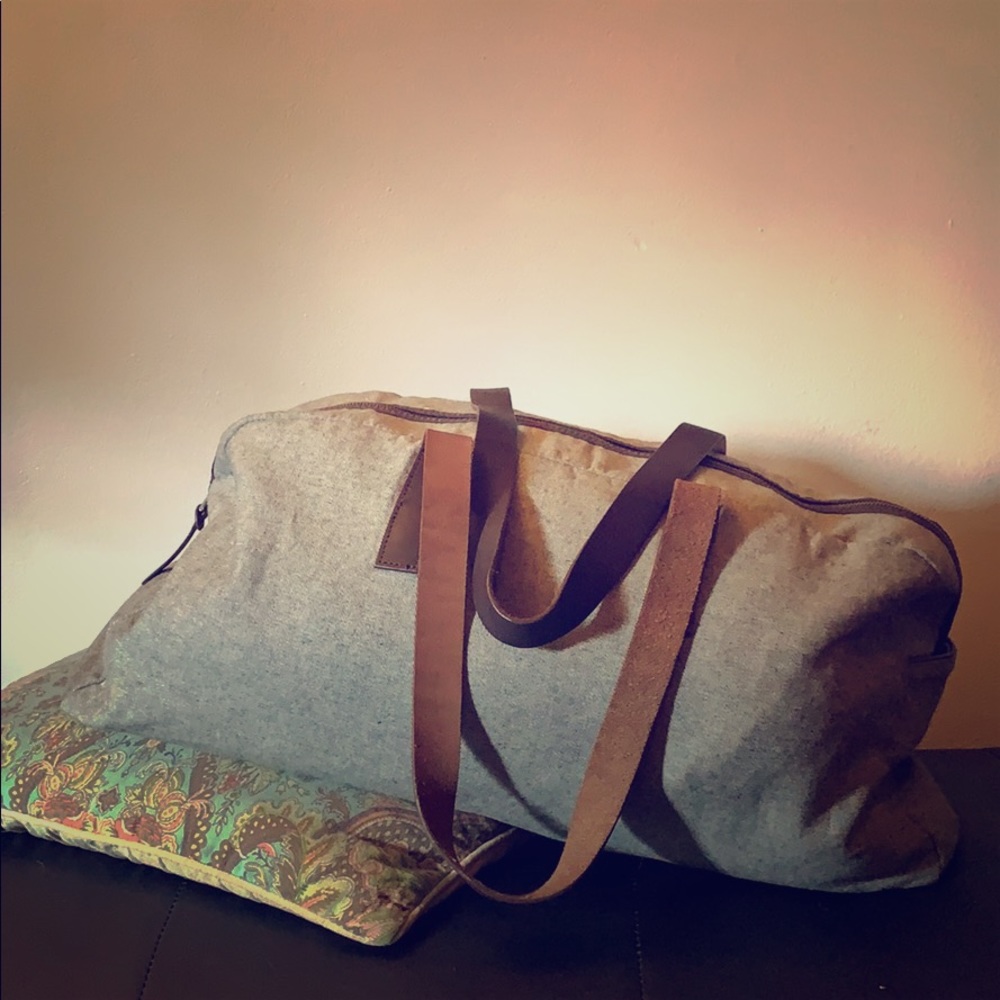 Everlane Weekender